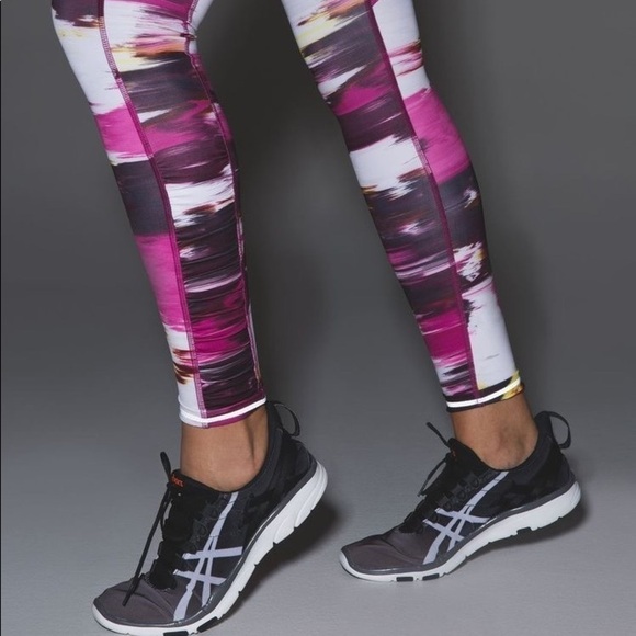 Lululemon Speed Tight IV Size 4 - Picture 15 of 15